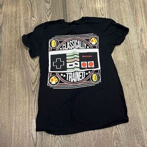 Nintendo Entertainment System Graphic Print T-Shirt Short Sleeve Black Size S